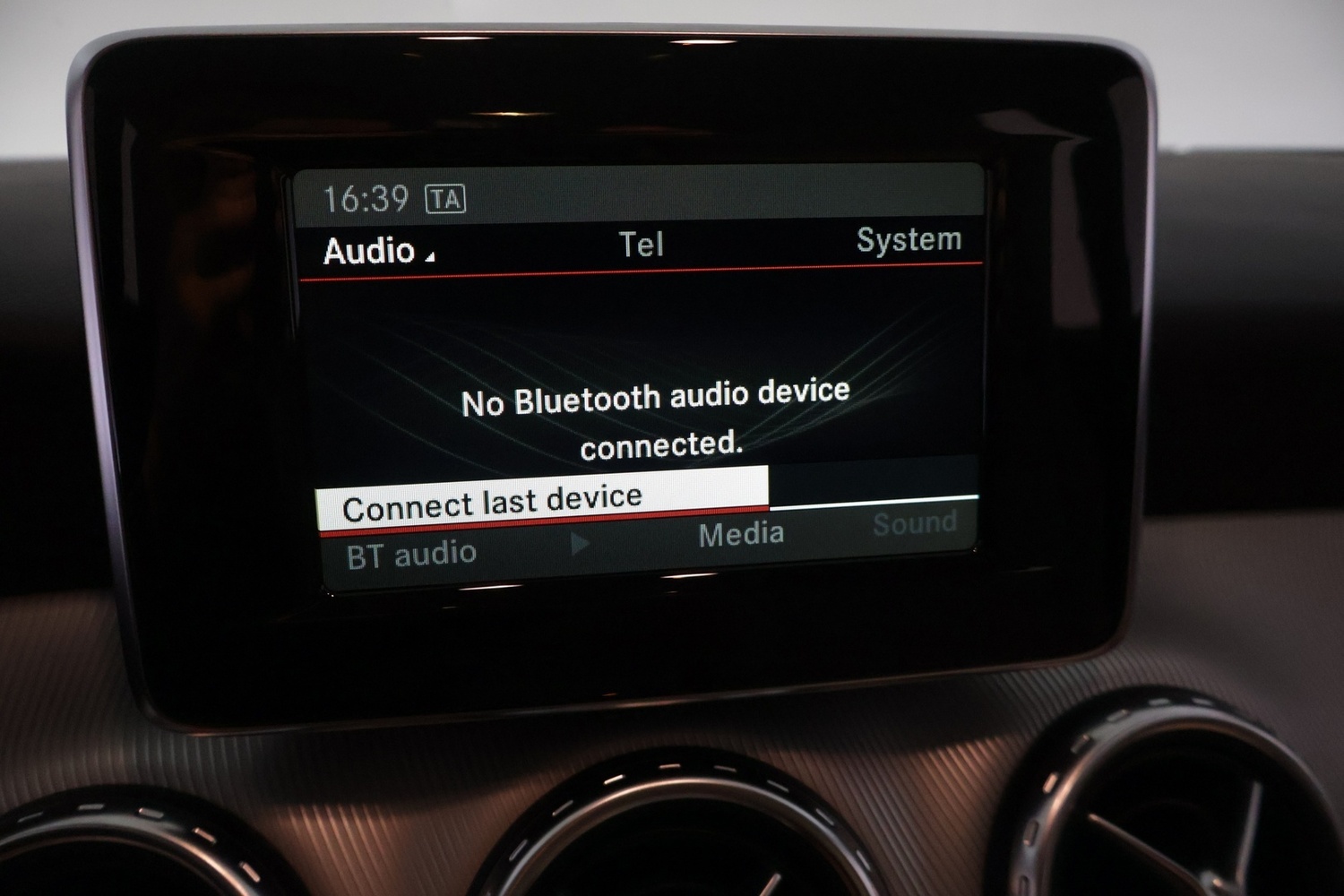 Mercedes-Benz GLA vaihtoauto