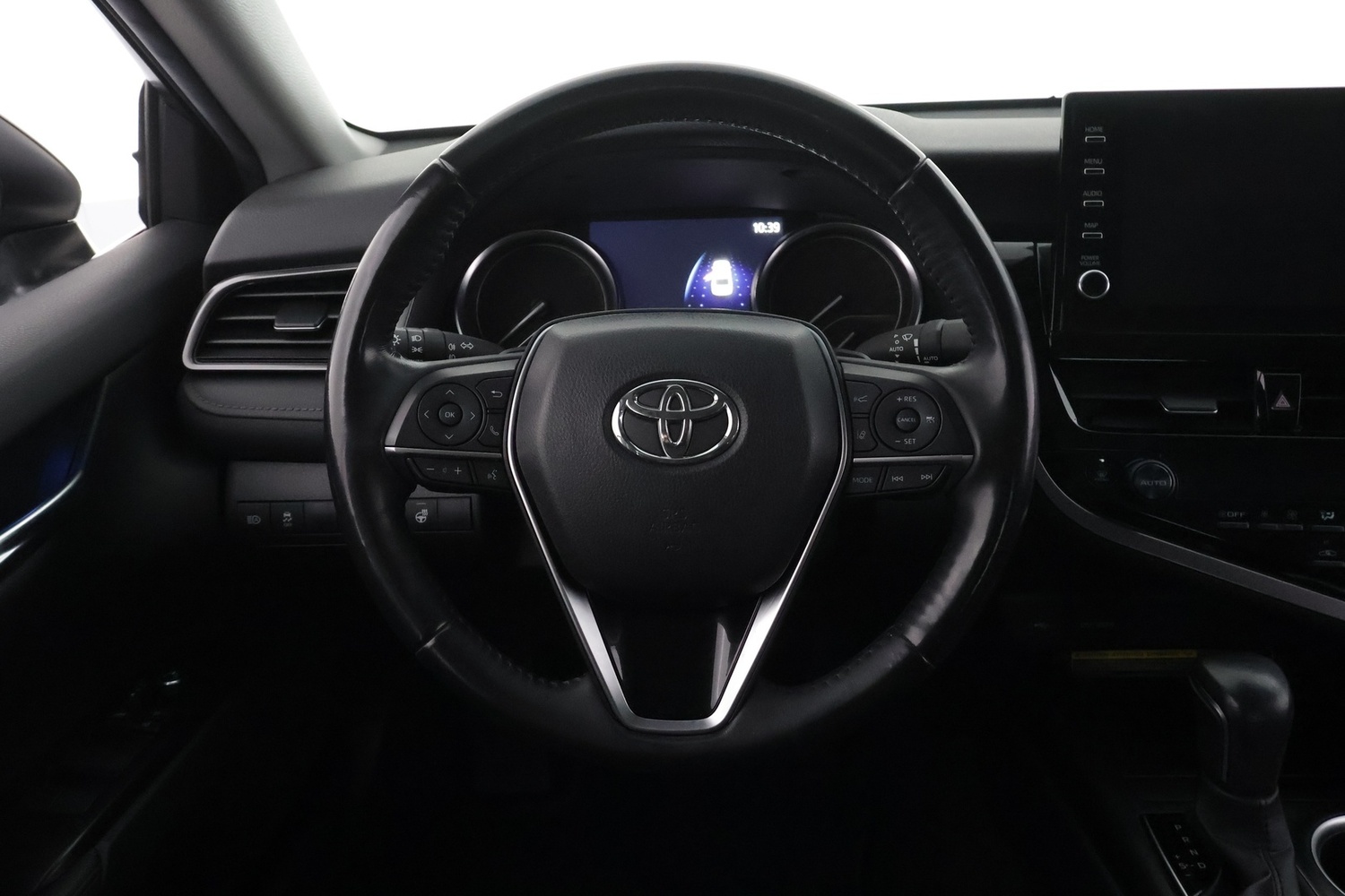 Toyota Camry vaihtoauto