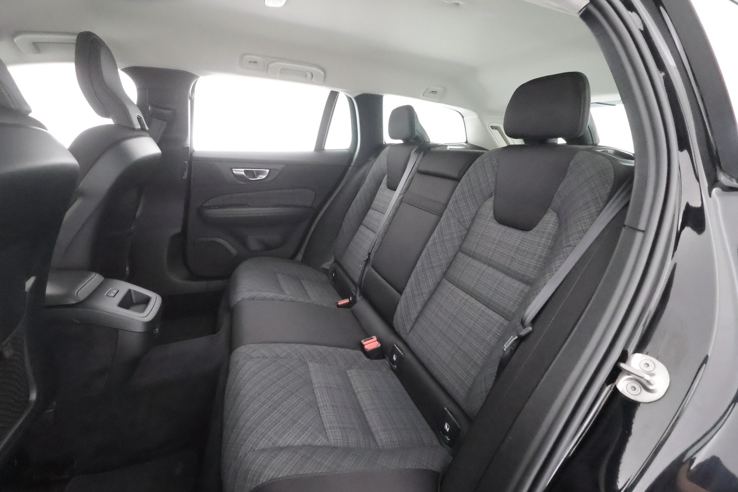Volvo V60 Cross Country vaihtoauto