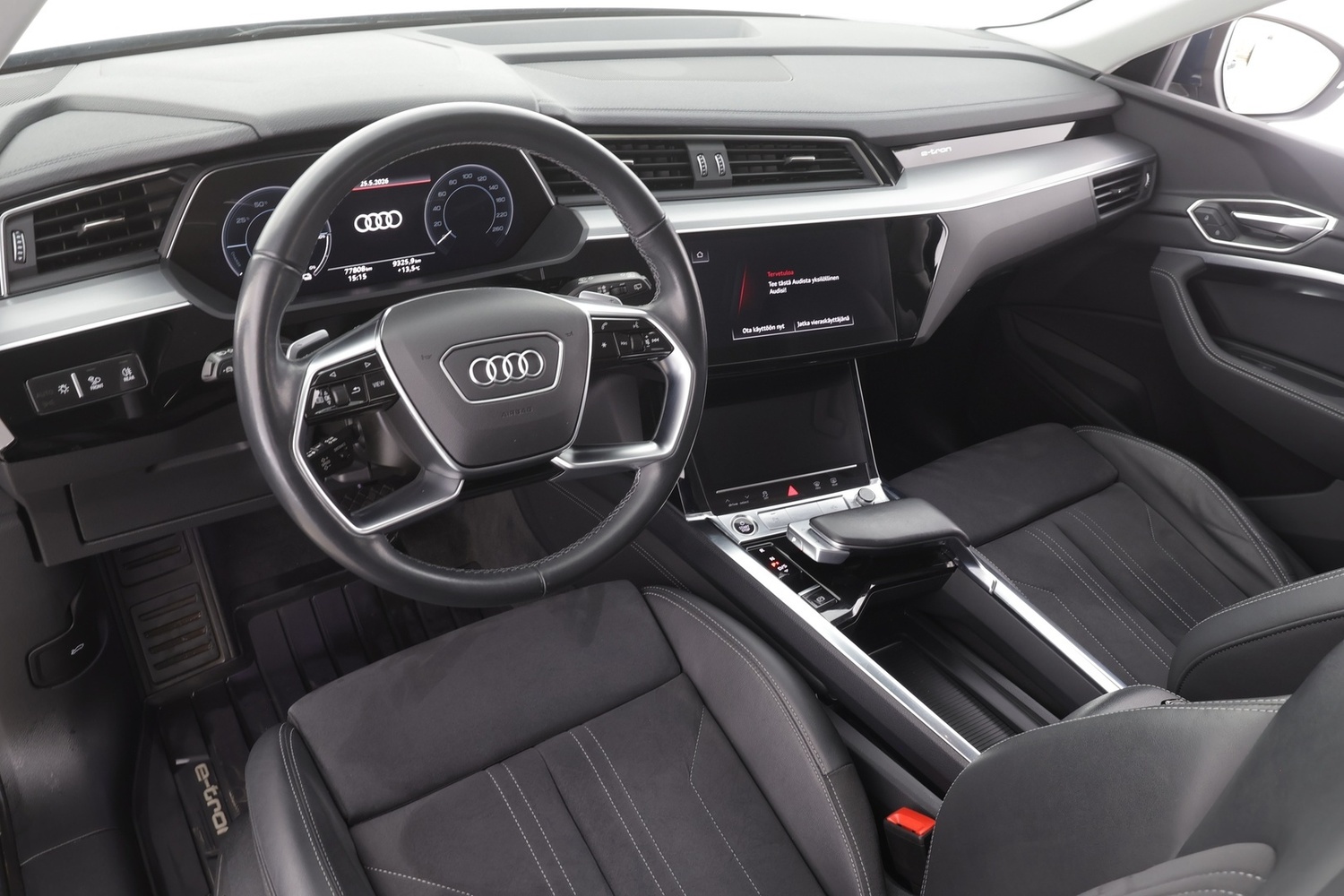 Audi Q8 e-tron vaihtoauto