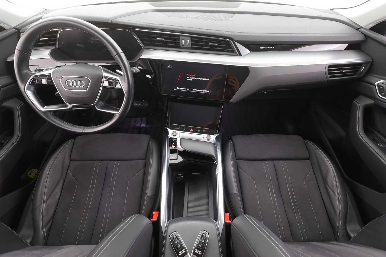 Audi Q8 e-tron vaihtoauto