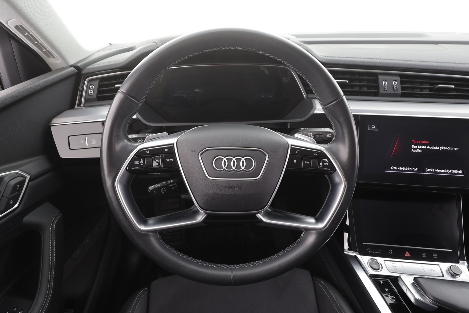 Audi Q8 e-tron vaihtoauto