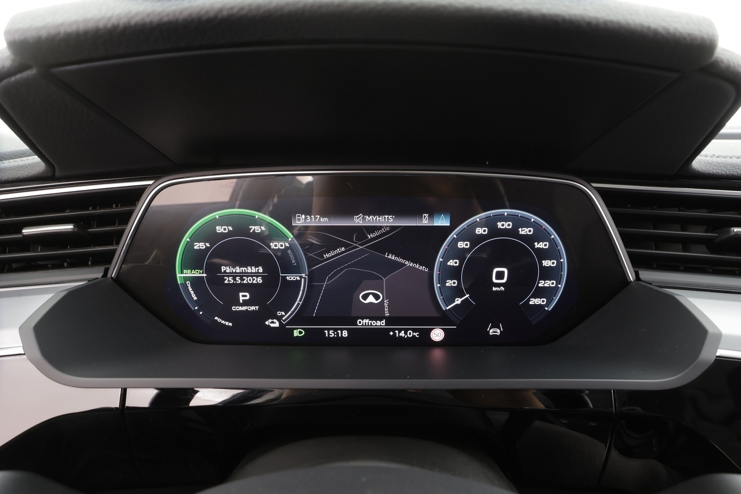 Audi Q8 e-tron vaihtoauto