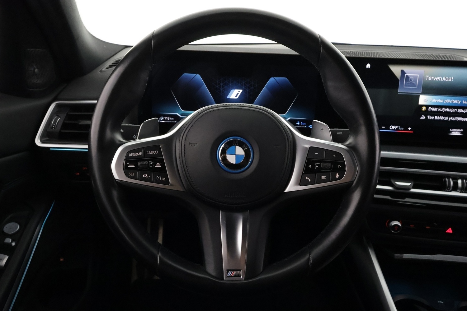 BMW 330 vaihtoauto