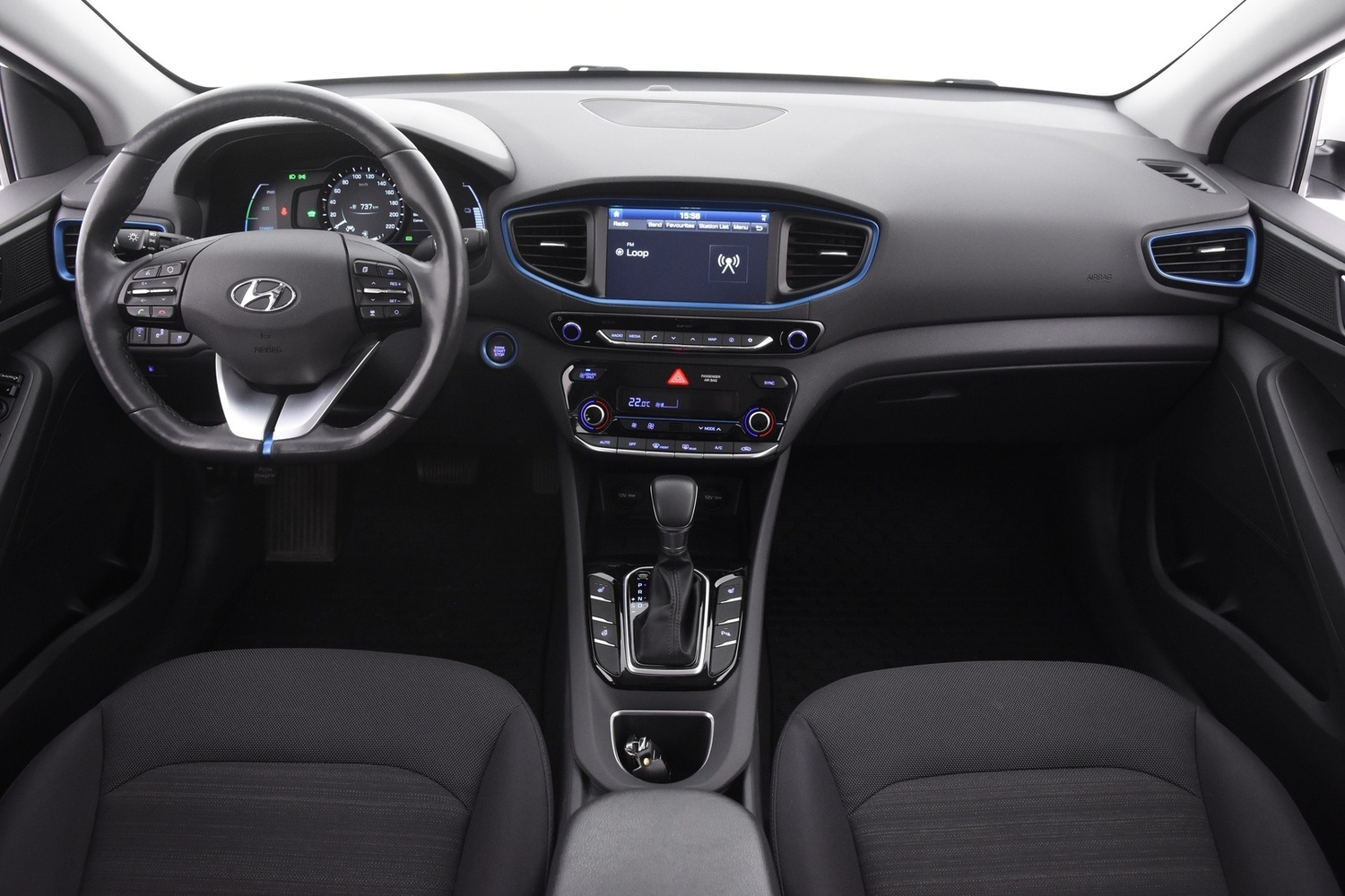 Hyundai IONIQ hybrid vaihtoauto