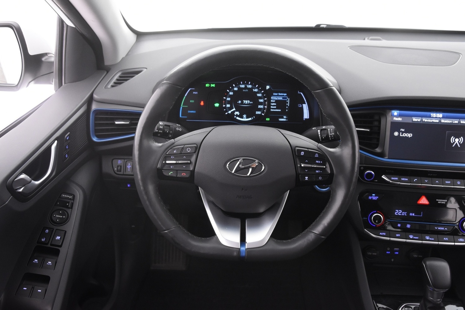 Hyundai IONIQ hybrid vaihtoauto