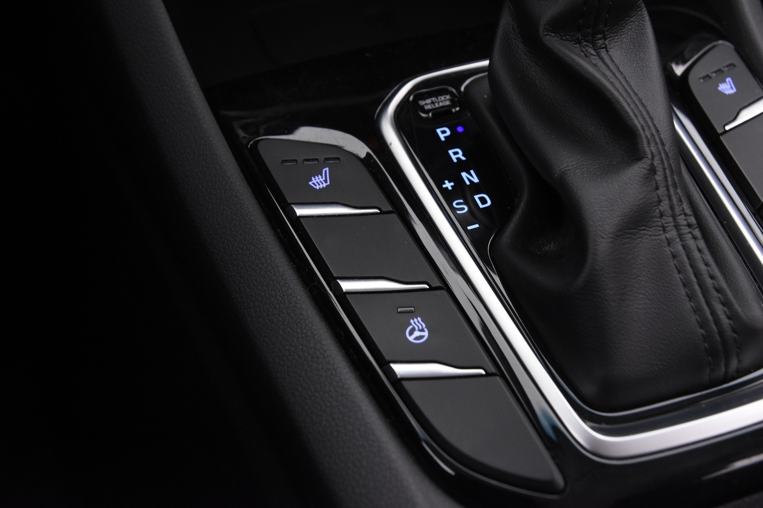 Hyundai IONIQ hybrid vaihtoauto