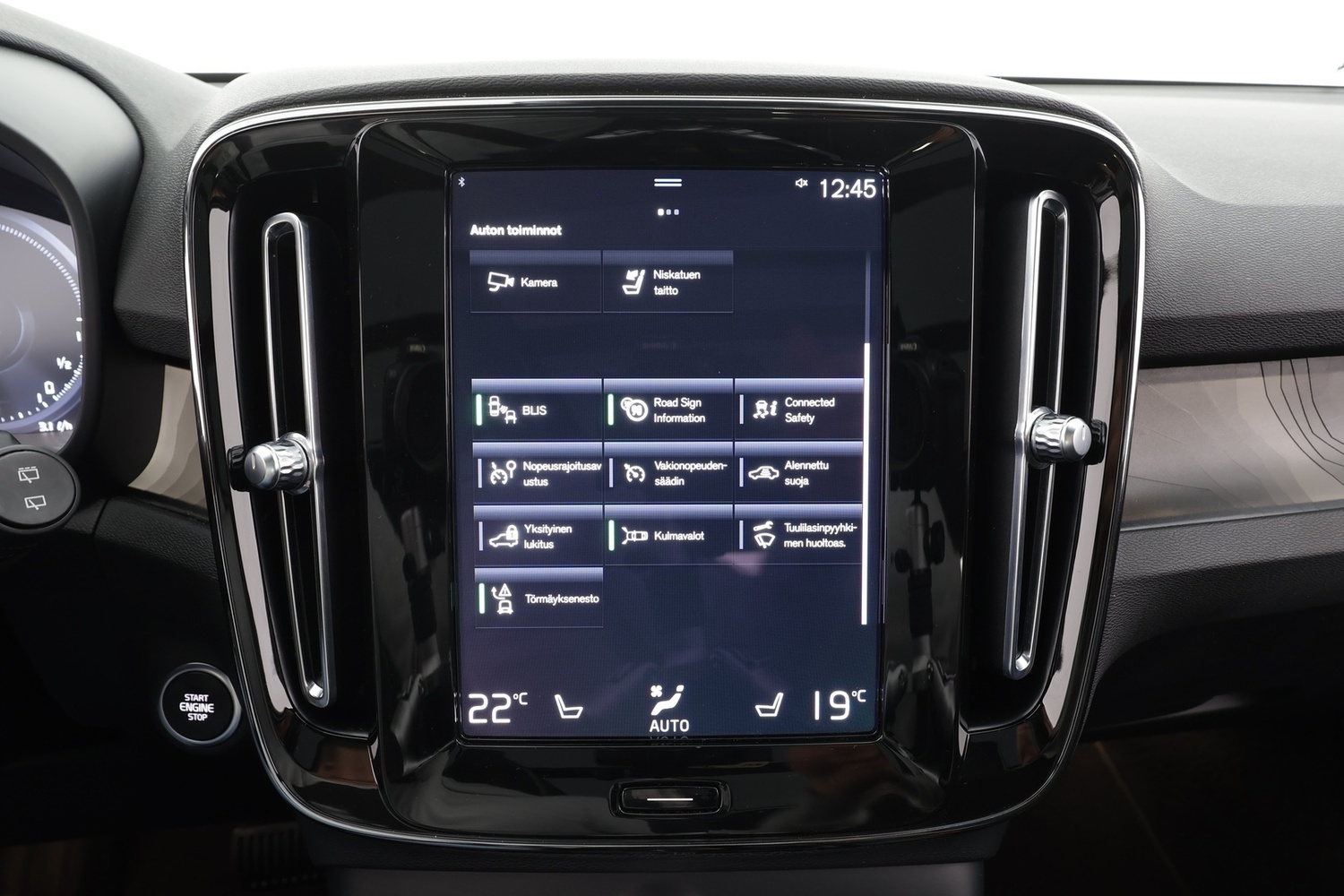 Volvo XC40 vaihtoauto