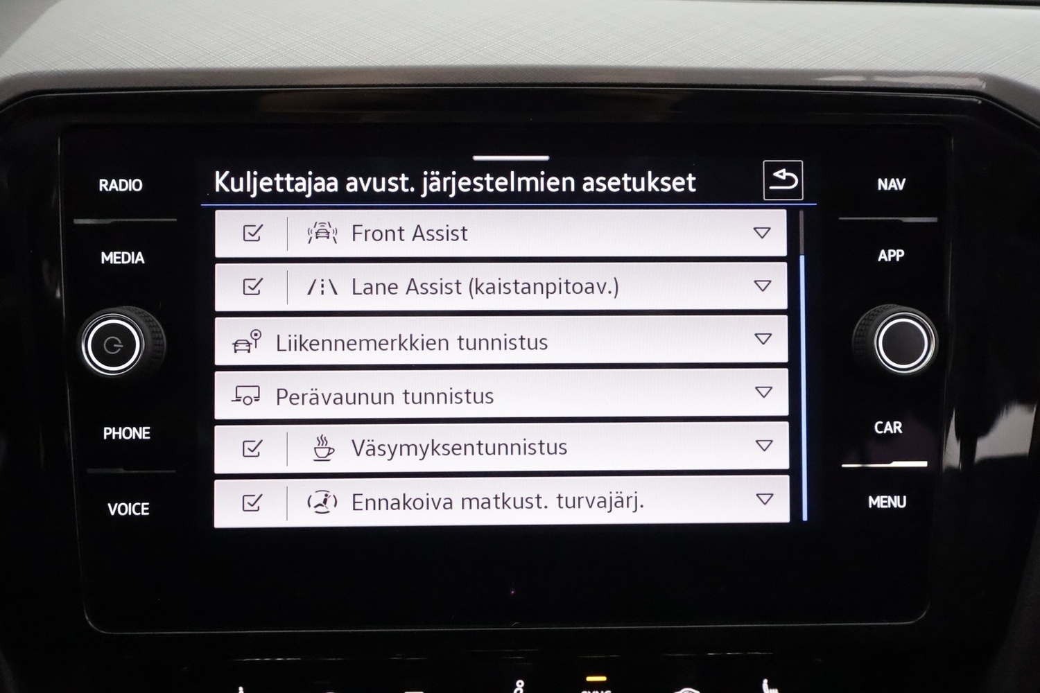 Volkswagen Passat vaihtoauto