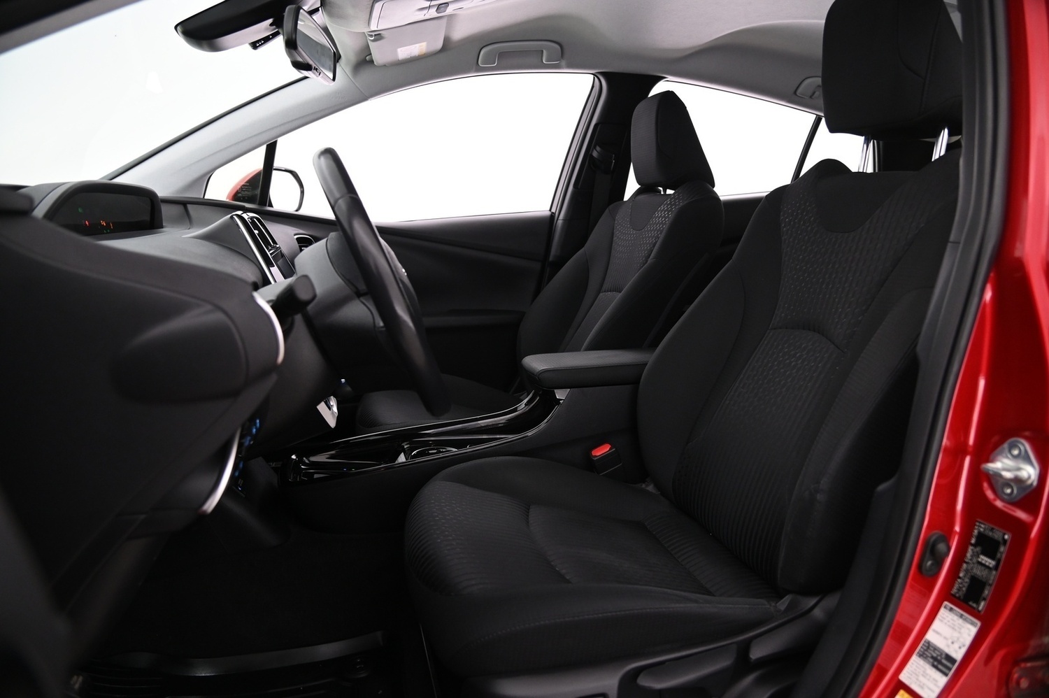 Toyota Prius PHEV vaihtoauto