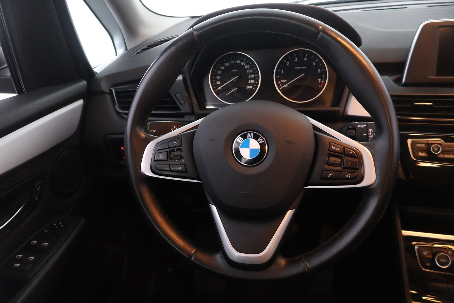 BMW 225 vaihtoauto