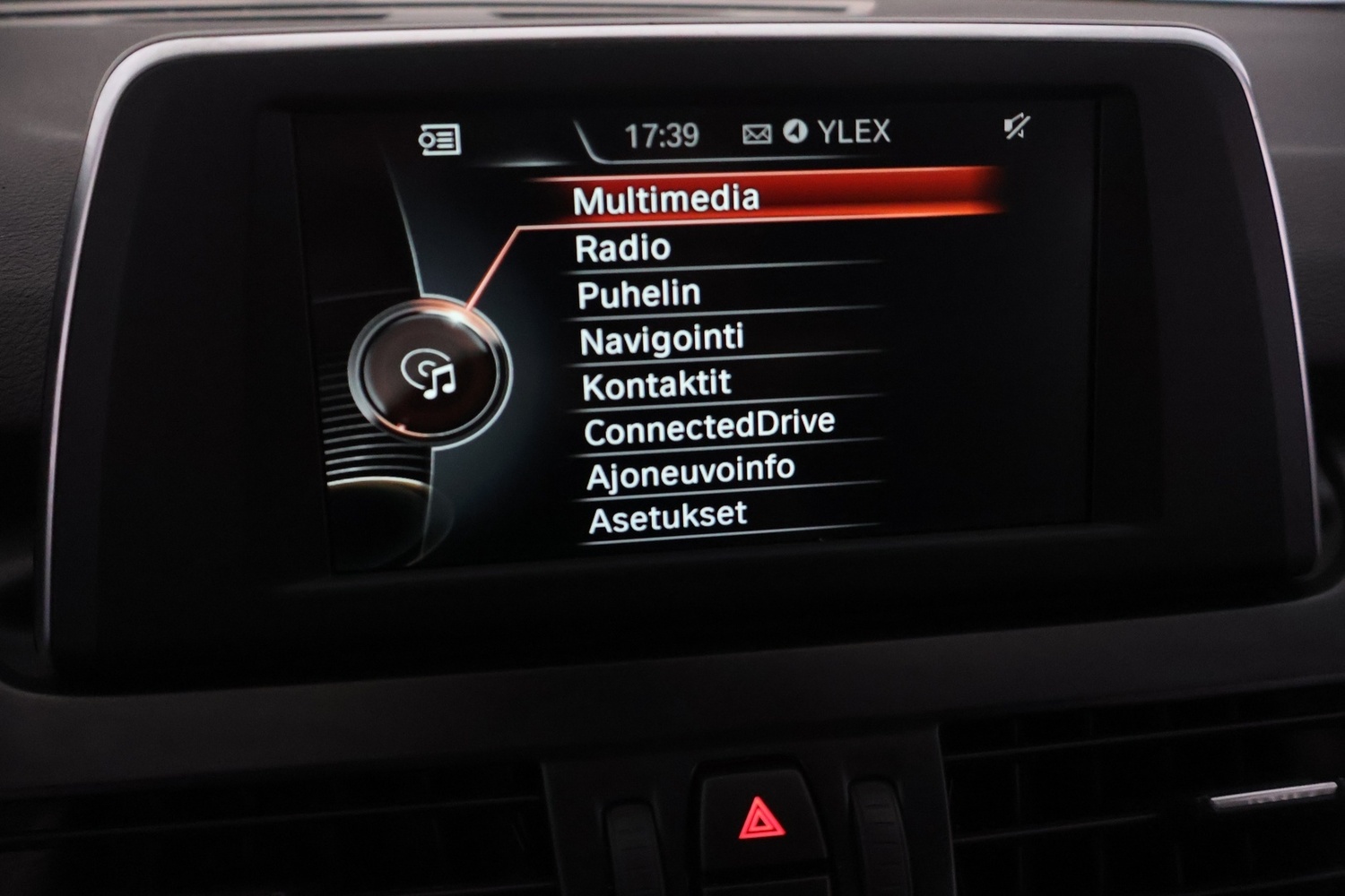 BMW 225 vaihtoauto