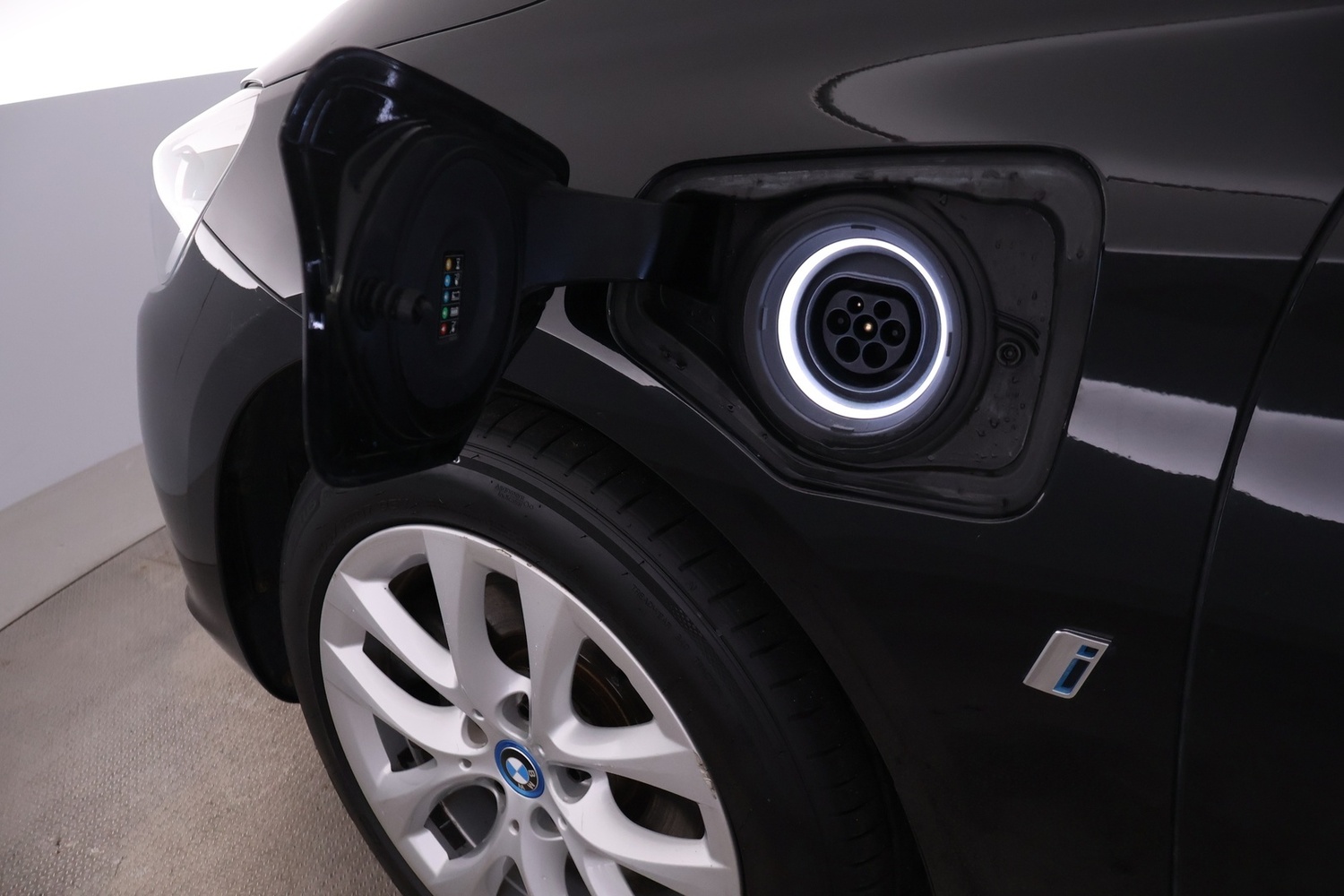 BMW 225 vaihtoauto