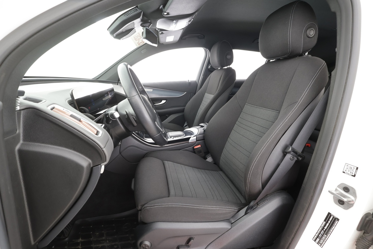 Mercedes-Benz EQC vaihtoauto