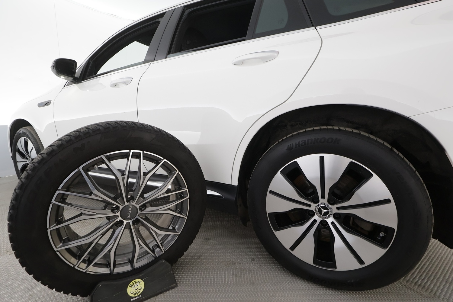 Mercedes-Benz EQC vaihtoauto