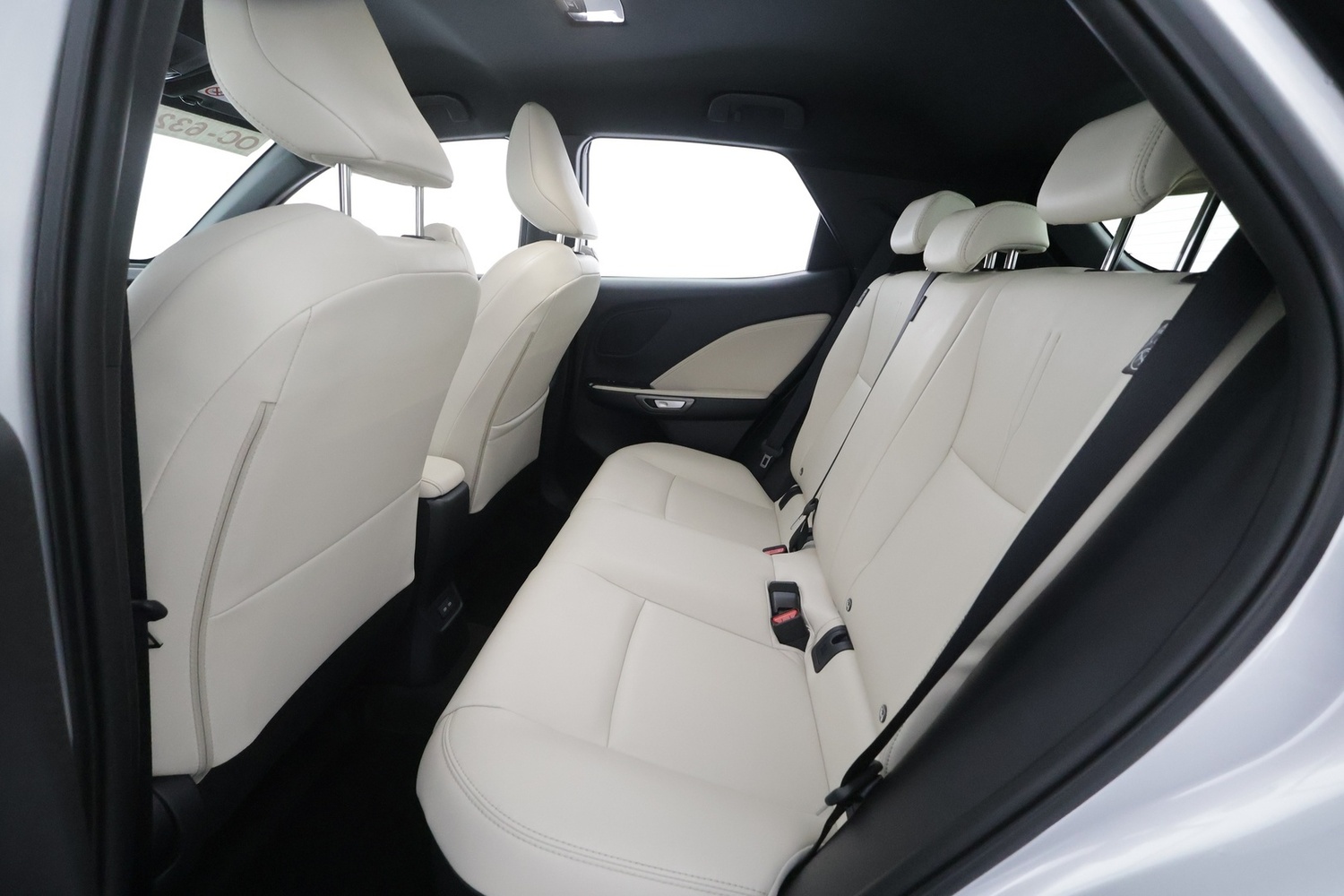 Lexus LBX vaihtoauto