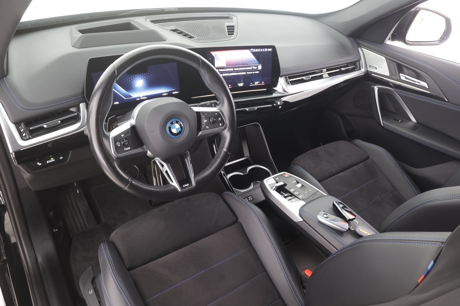 BMW iX1 vaihtoauto