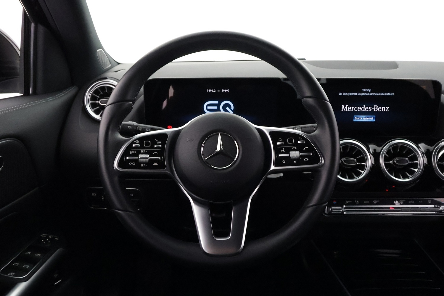 Mercedes-Benz EQA vaihtoauto