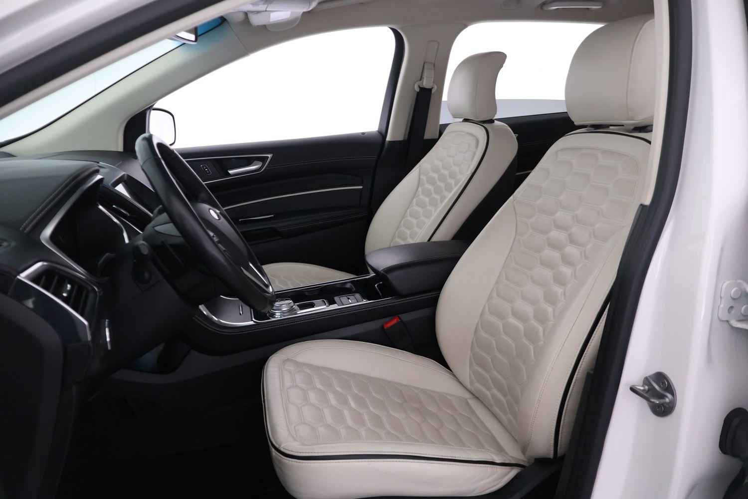 Ford Edge vaihtoauto
