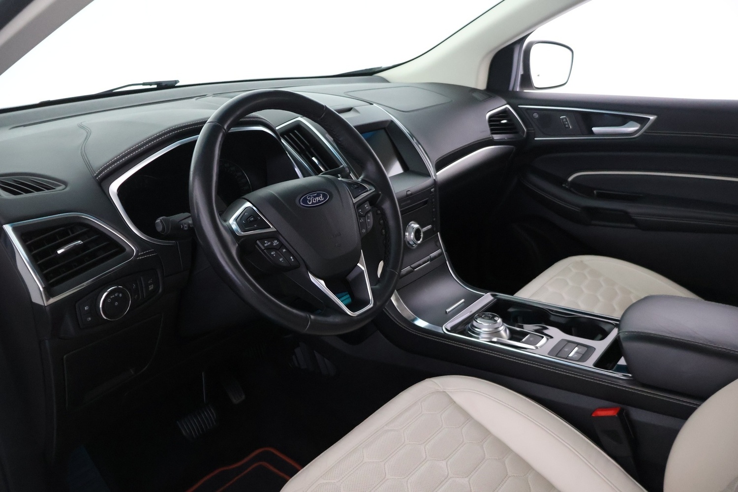 Ford Edge vaihtoauto
