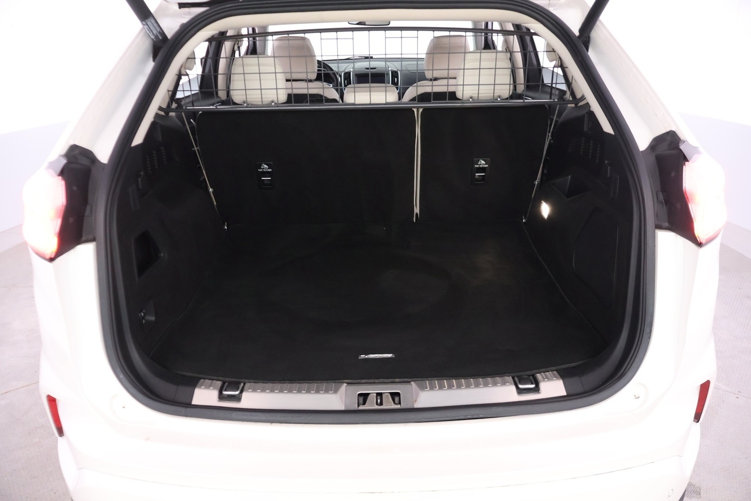 Ford Edge vaihtoauto