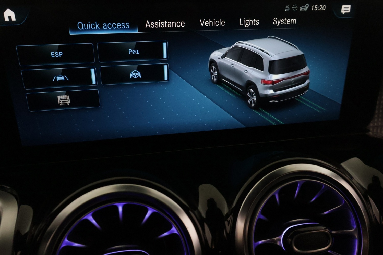 Mercedes-Benz EQB vaihtoauto