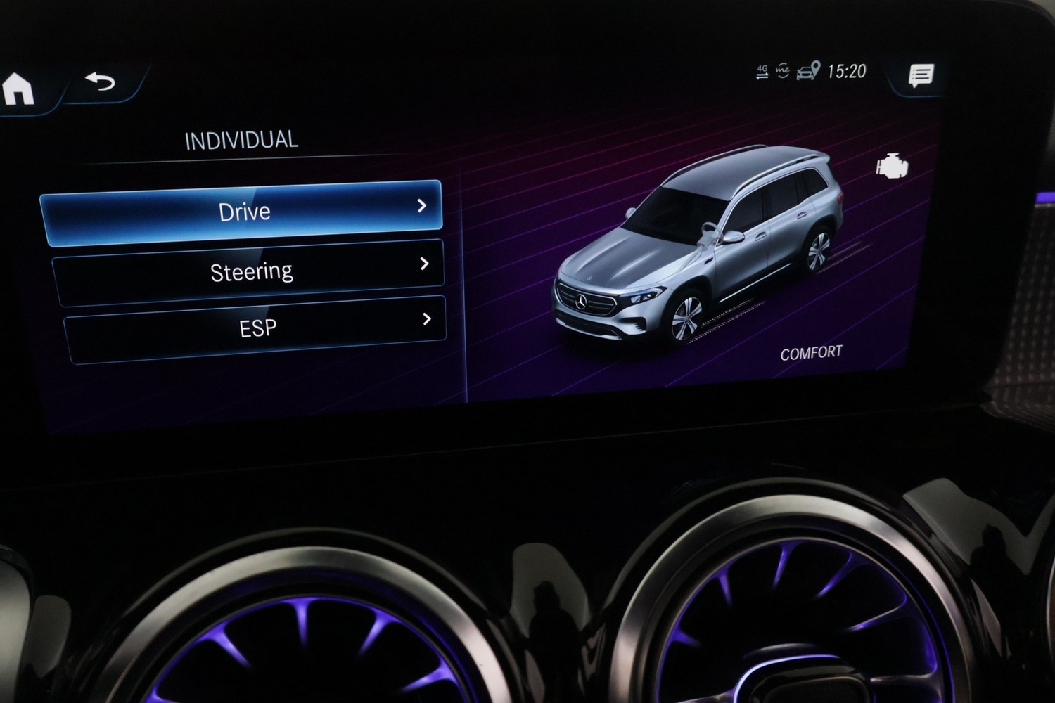 Mercedes-Benz EQB vaihtoauto