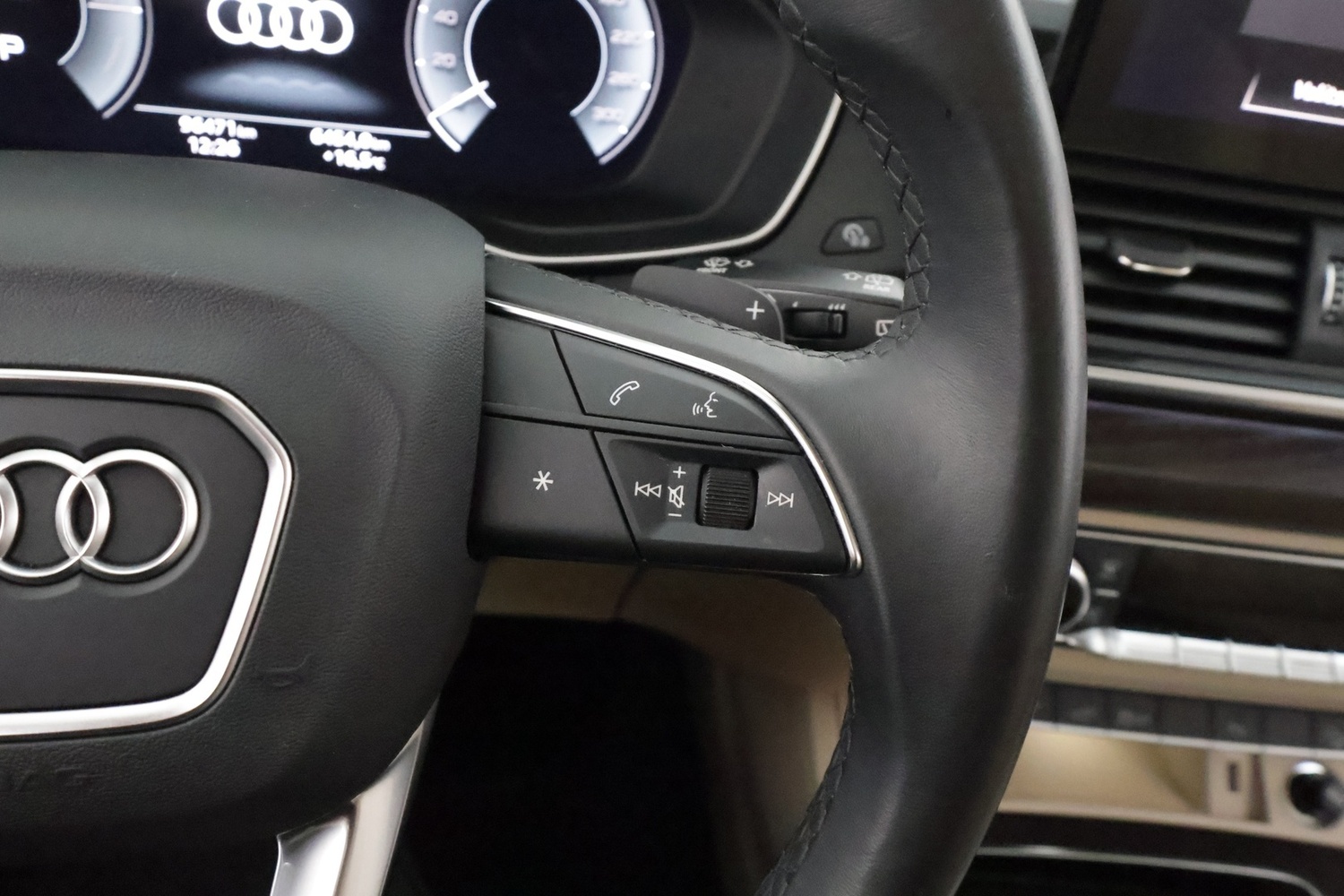 Audi Q5 vaihtoauto