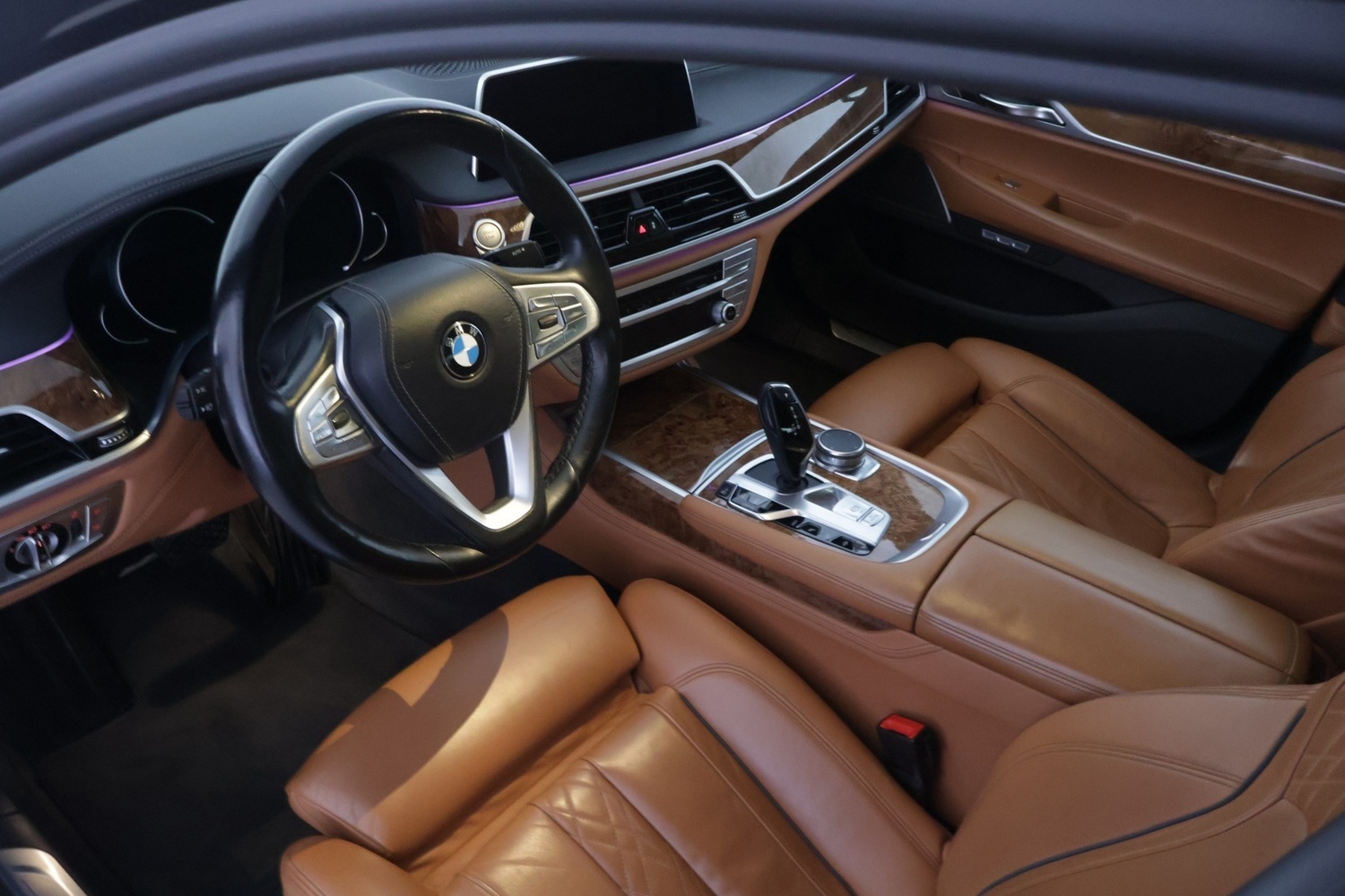 BMW 740 vaihtoauto