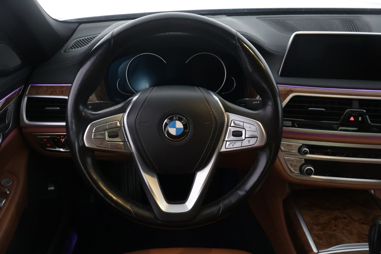 BMW 740 vaihtoauto