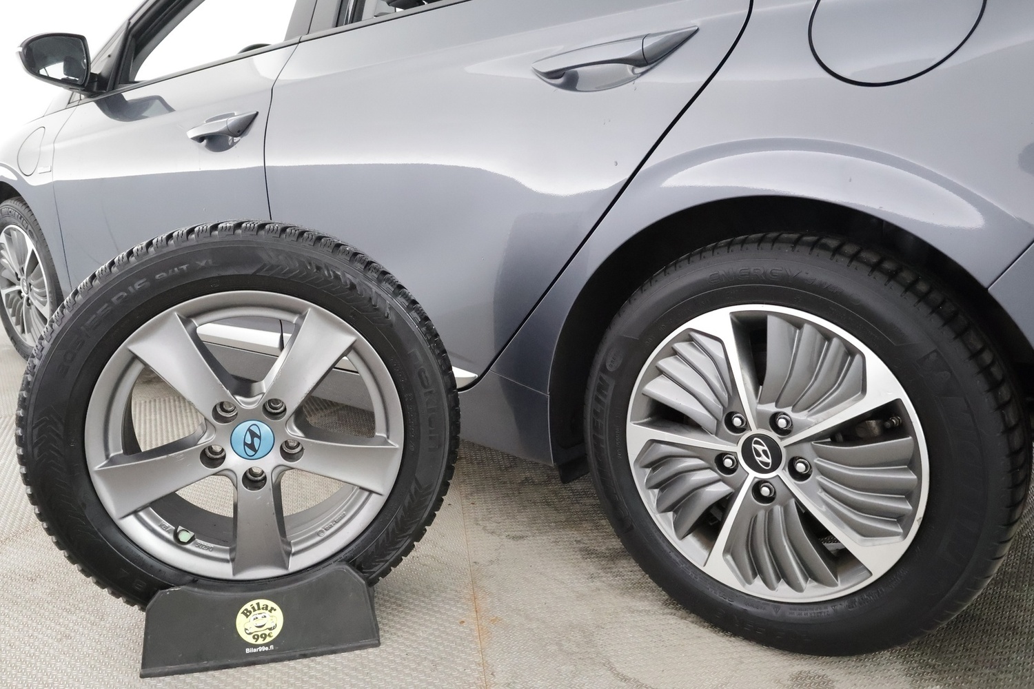 Hyundai IONIQ plug-in vaihtoauto