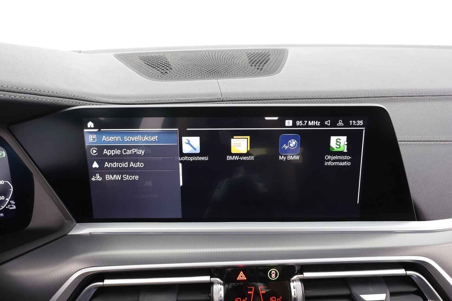 BMW X5 vaihtoauto