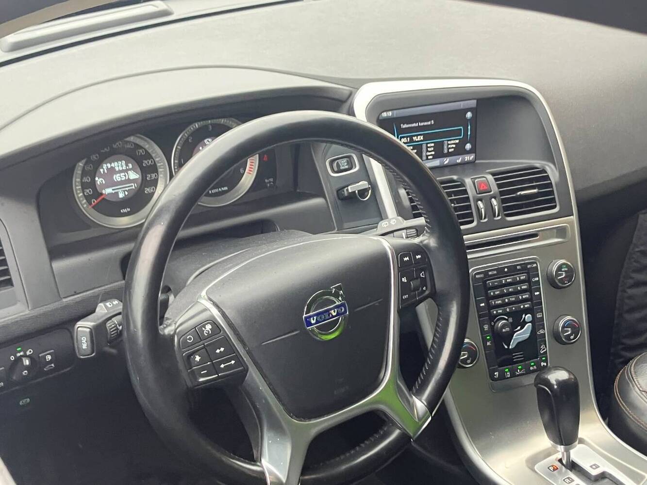 Volvo XC60 vaihtoauto