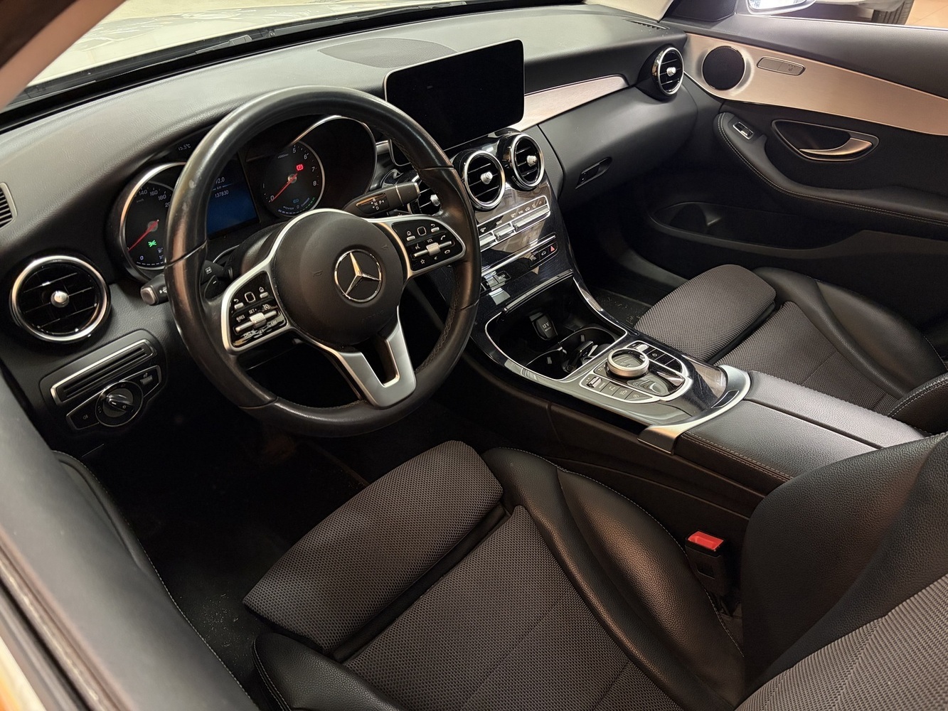 Mercedes-Benz C vaihtoauto