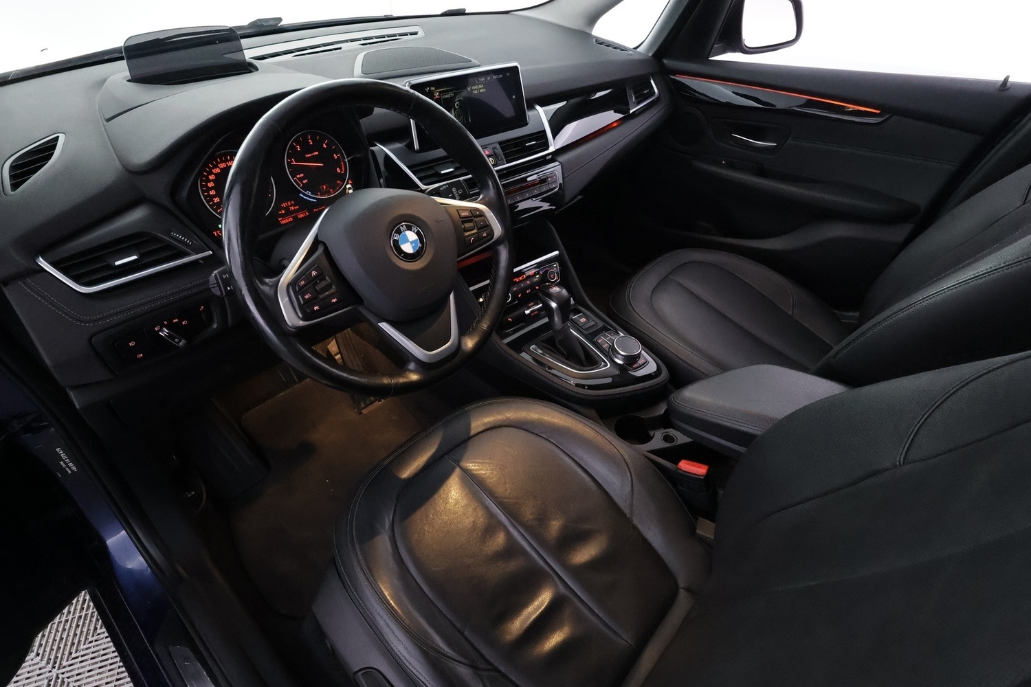 BMW 220 vaihtoauto