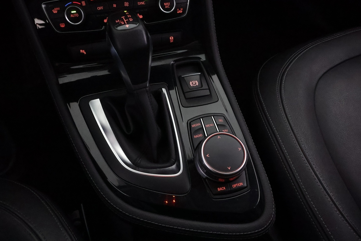 BMW 220 vaihtoauto