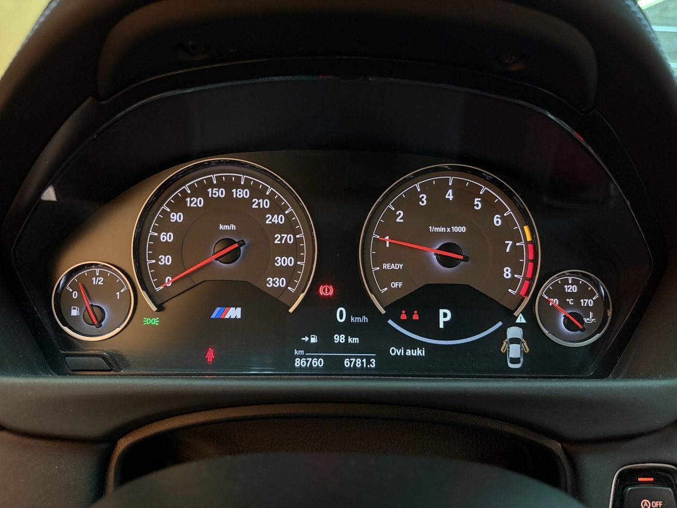 BMW M4 vaihtoauto