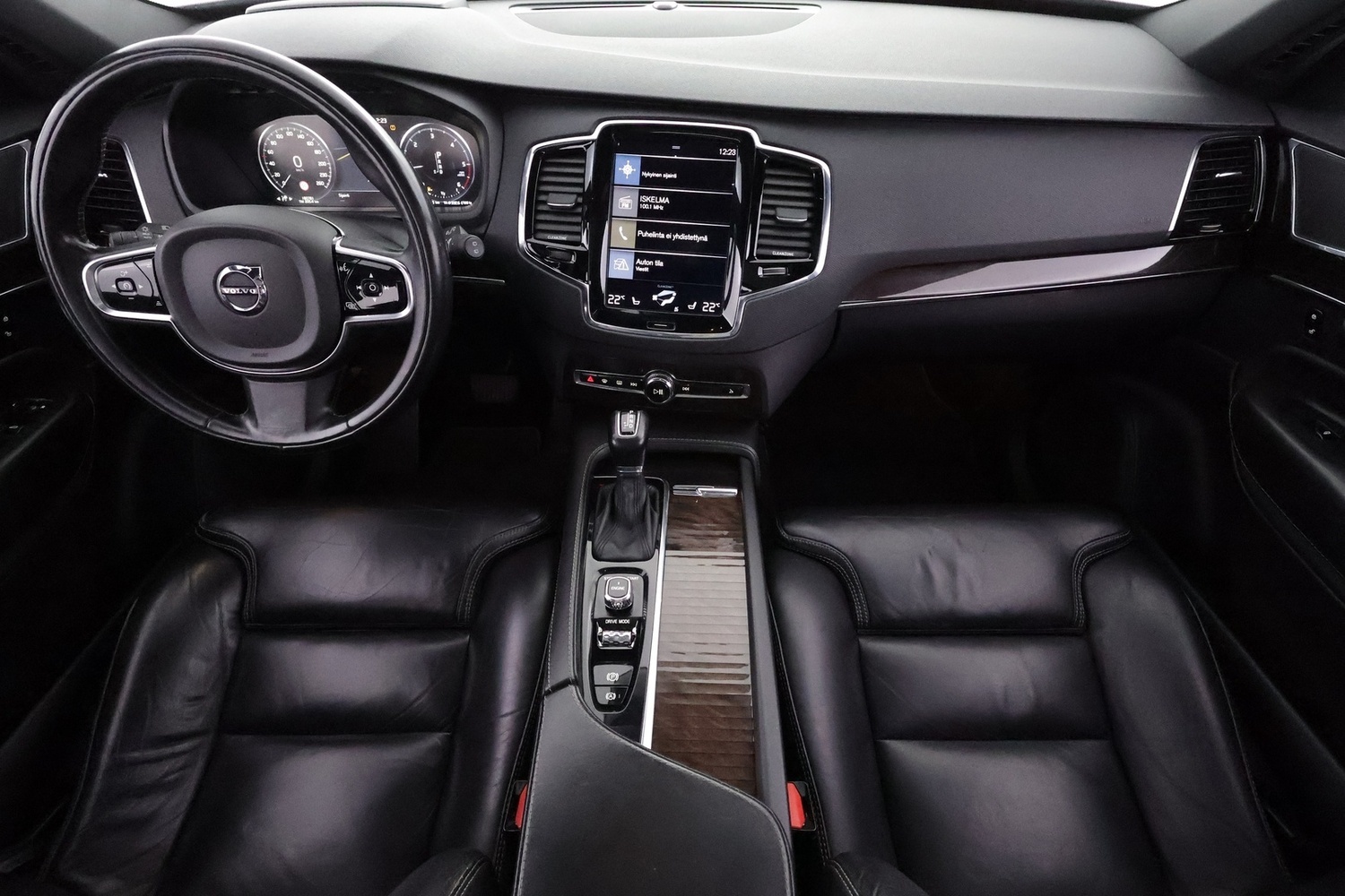 Volvo XC90 vaihtoauto