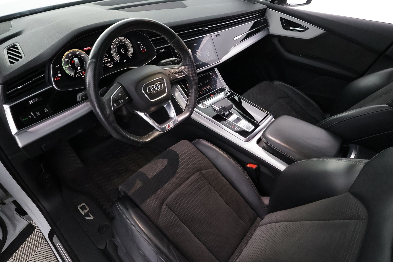 Audi Q7 vaihtoauto