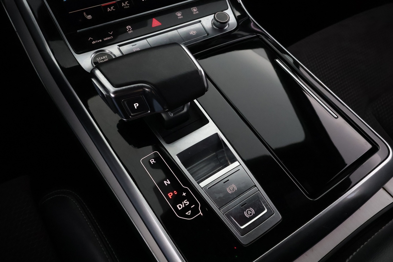 Audi Q7 vaihtoauto