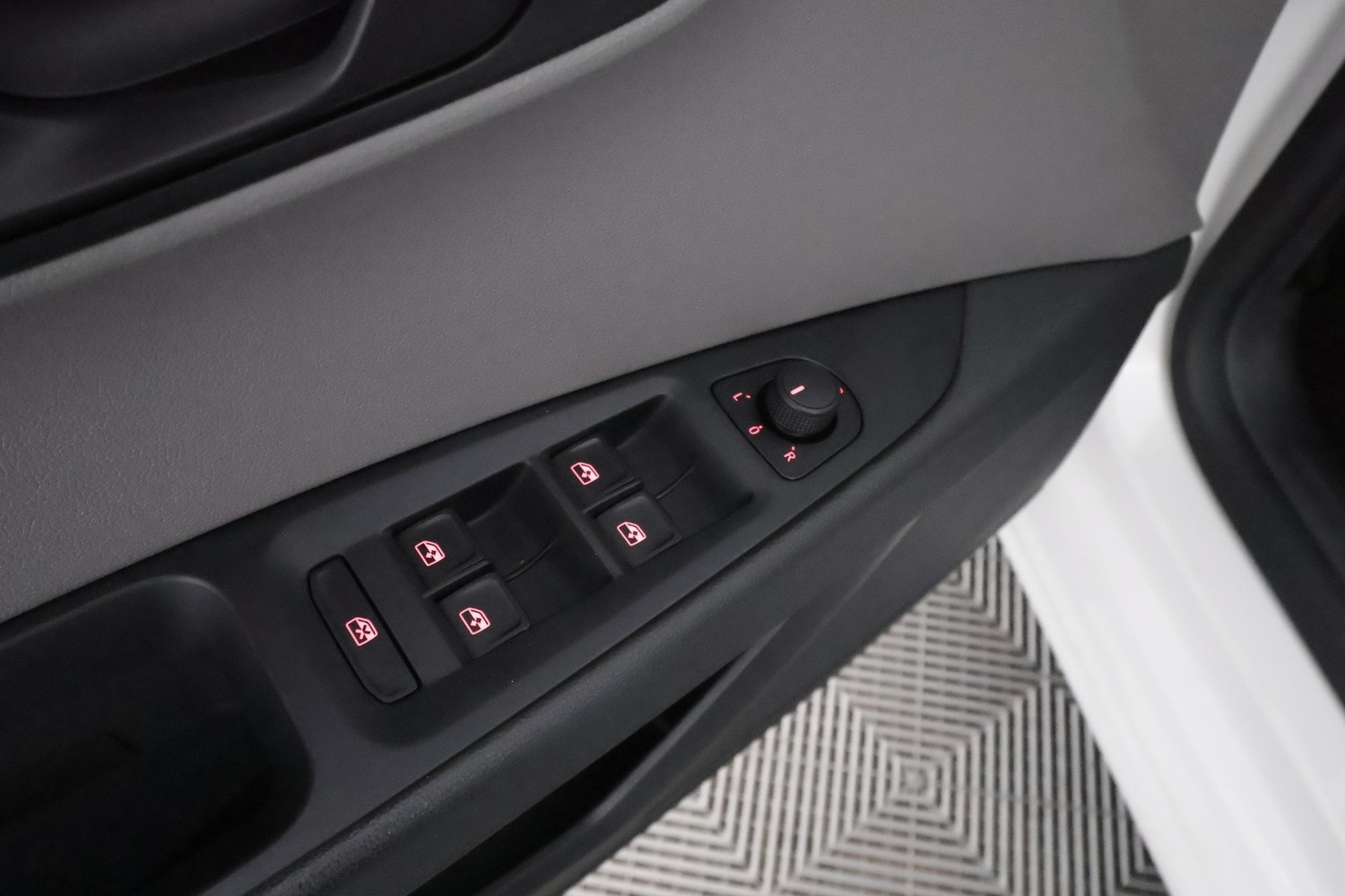 SEAT Leon vaihtoauto