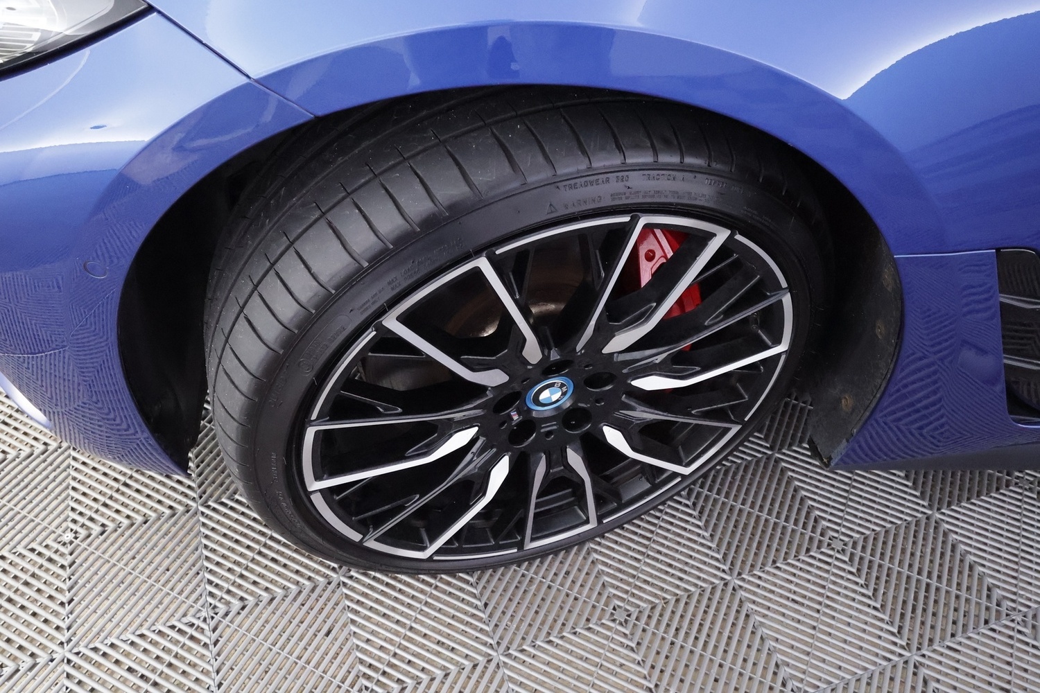 BMW i4 M50 vaihtoauto