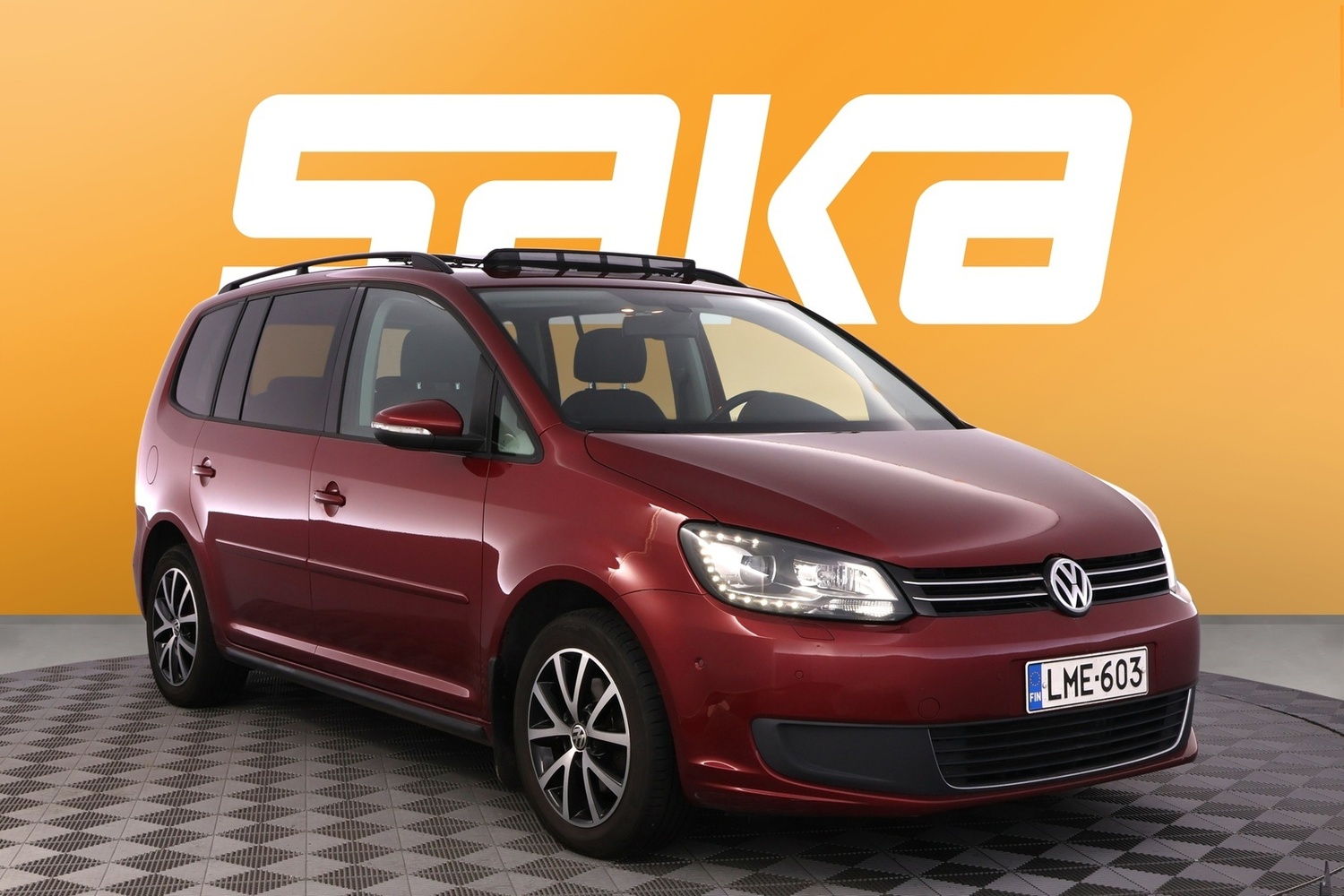 Volkswagen Touran vaihtoauto