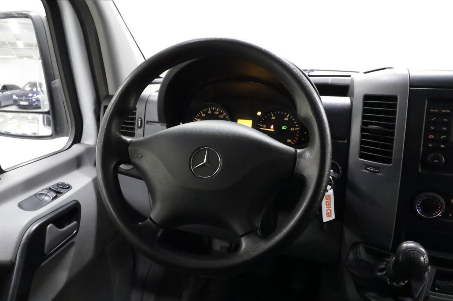Mercedes-Benz Sprinter vaihtoauto