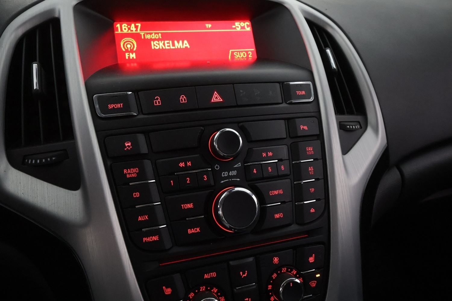 Opel Astra vaihtoauto