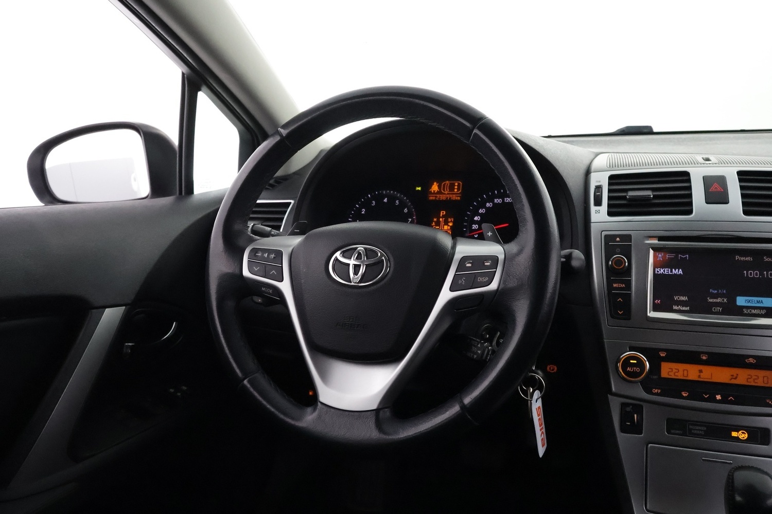 Toyota Avensis vaihtoauto