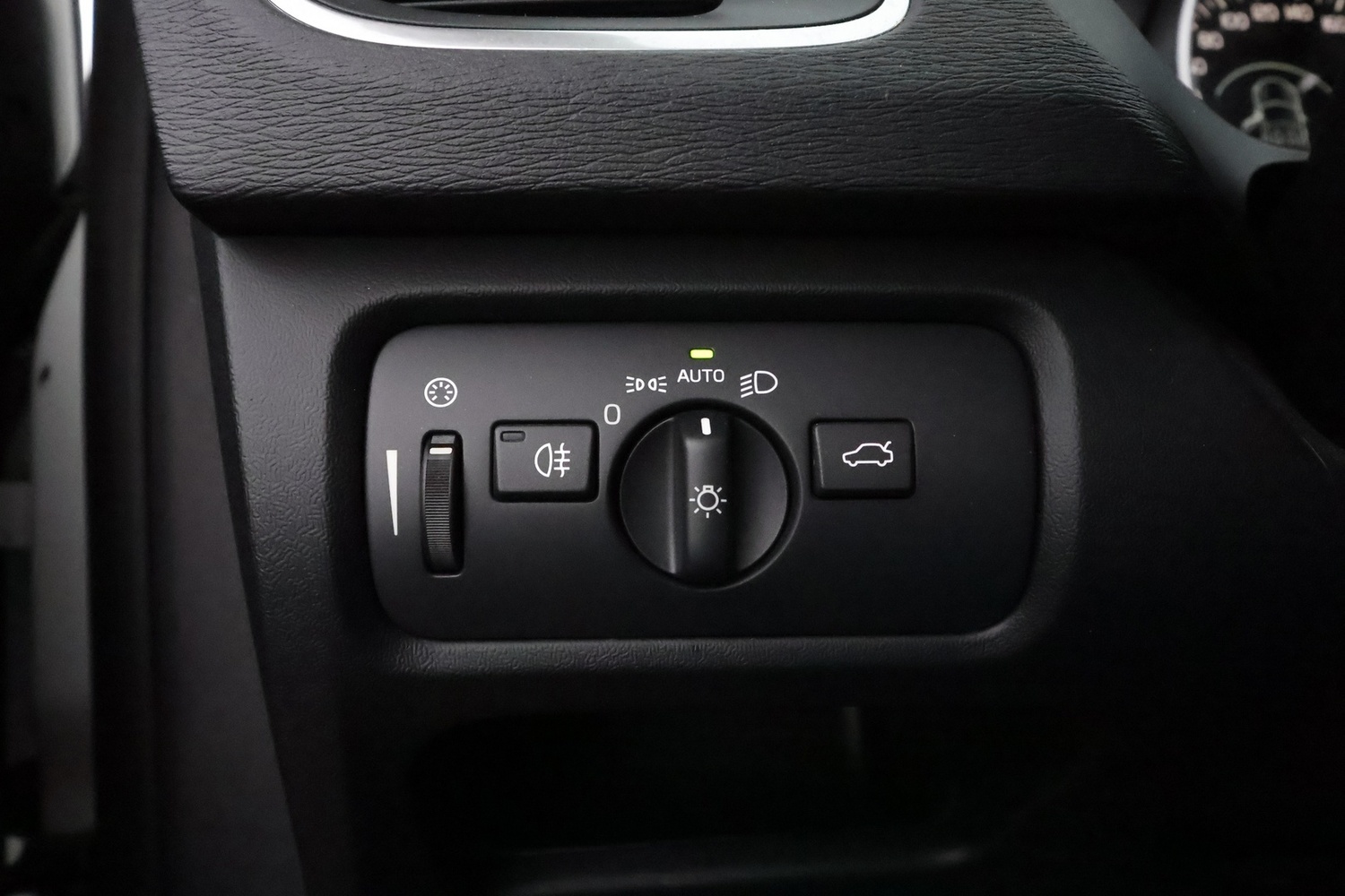 Volvo V40 vaihtoauto