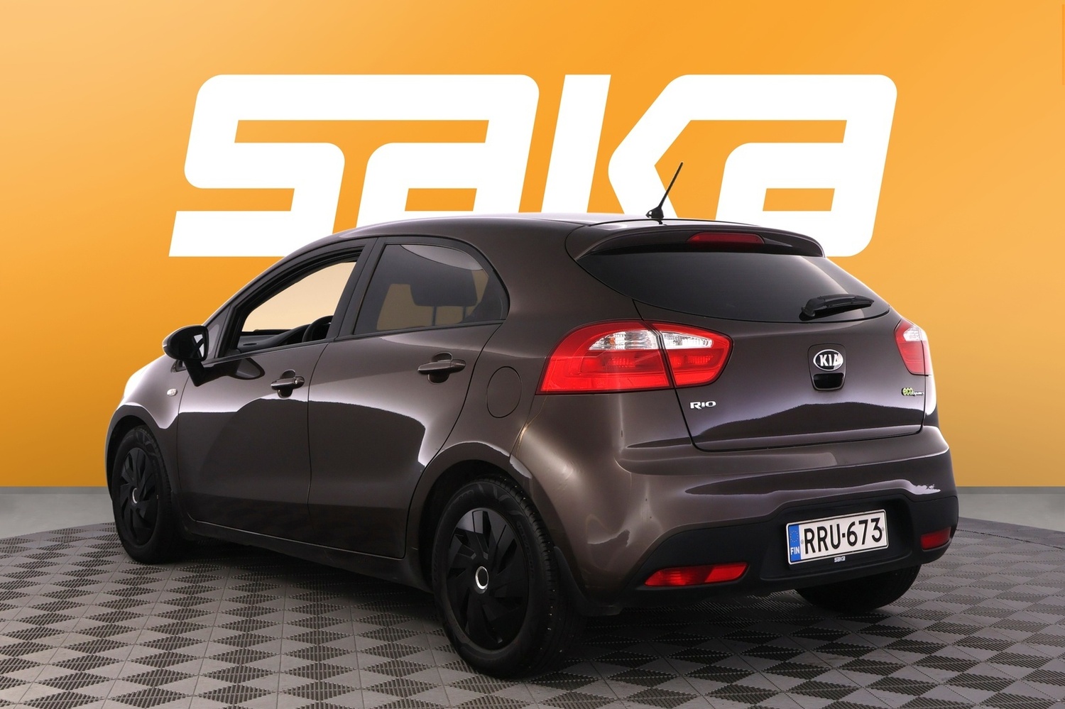 Kia Rio vaihtoauto