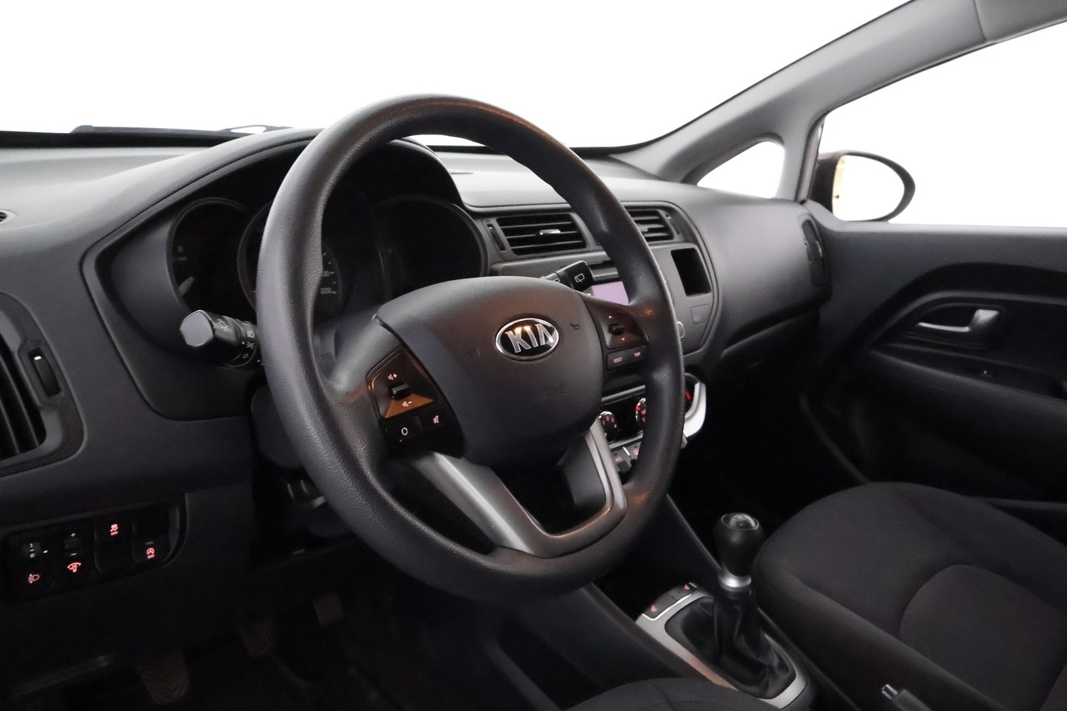 Kia Rio vaihtoauto