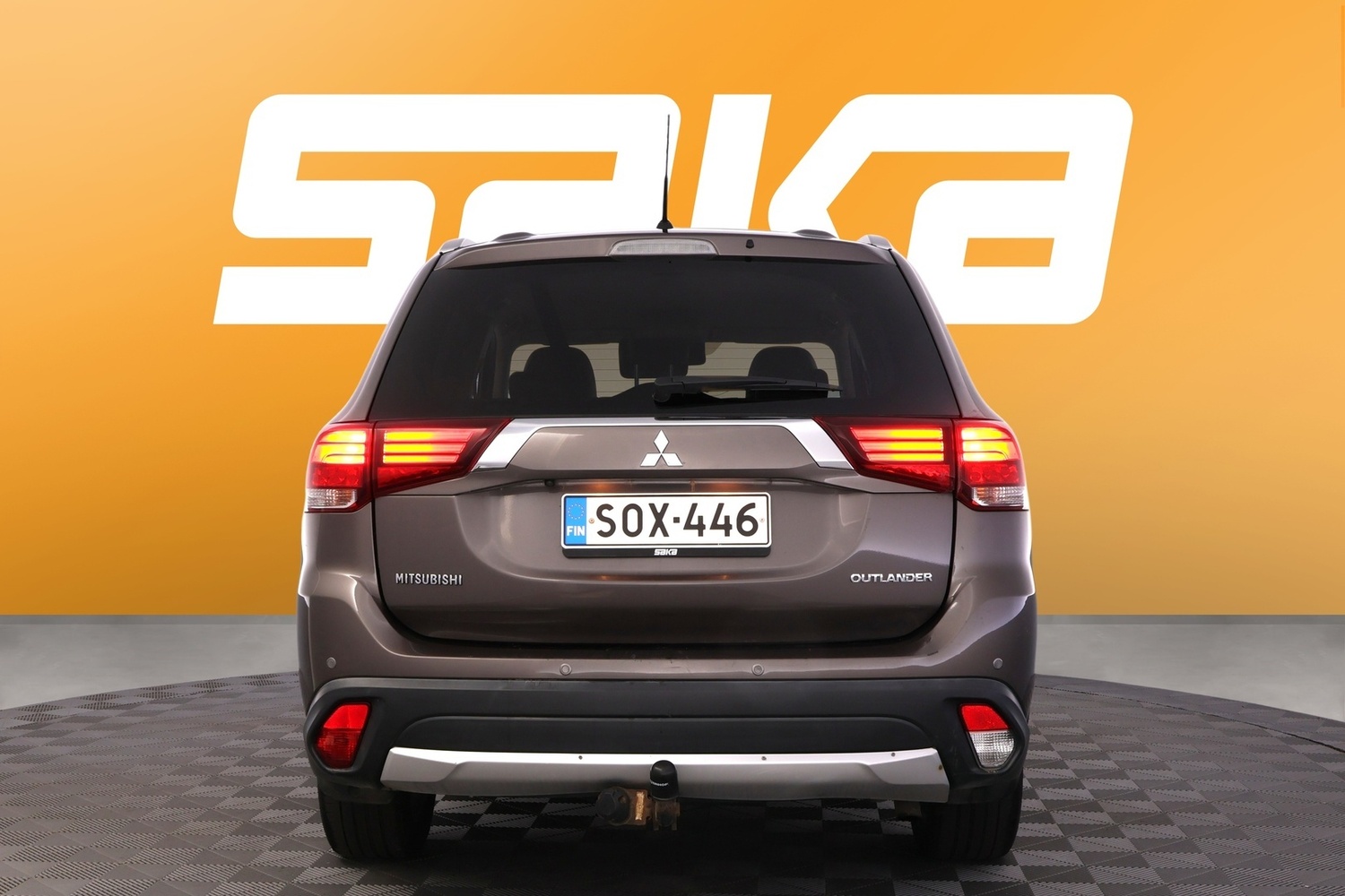 Mitsubishi Outlander vaihtoauto